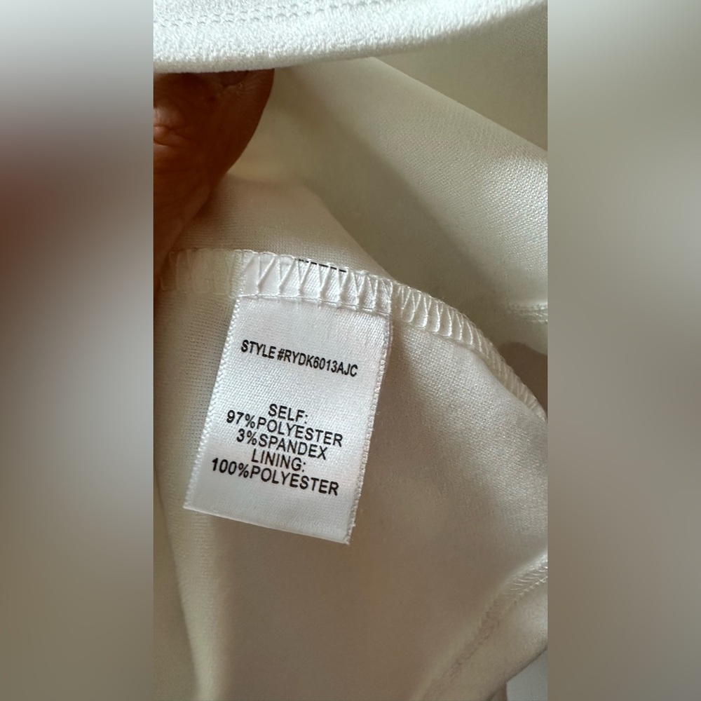 NWT Altar’d State, White Flutter Sleeve Tiered Romper, Size XS | 0413 - Picture 6 of 9
